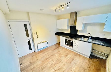 Ednam Court, Dudley, DY1 - Photo 2