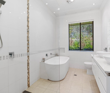 Rooms / 50 Brush Road, Ourimbah NSW 2258 - Photo 4