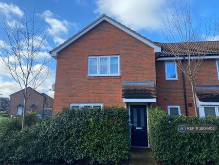 2 bedroom semi-detached house to rent - Photo 5