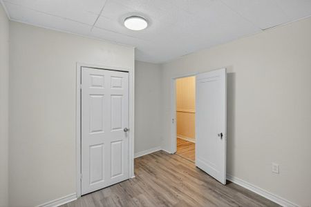 For Lease - 71 Teal Avenue, Hamilton, Ontario - Photo 4