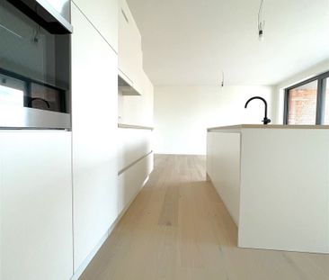 Prachtig nieuwbouwappartement te huur in hartje centrum - Photo 2