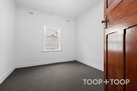 Prime Parkside Location - Photo 4