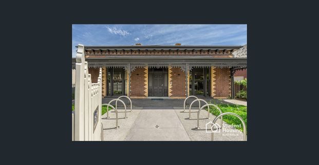 Student Only Accommodation 100m from Swinburne University (Hawthorn Campus) - Photo 1