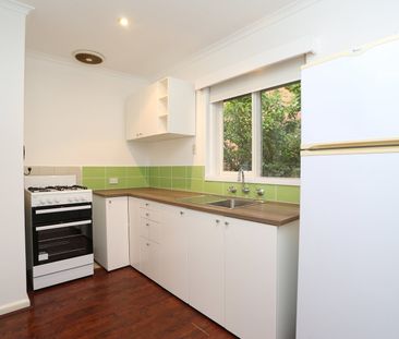 10/12 Brennand Street, Fitzroy North VIC 3068 - Photo 5