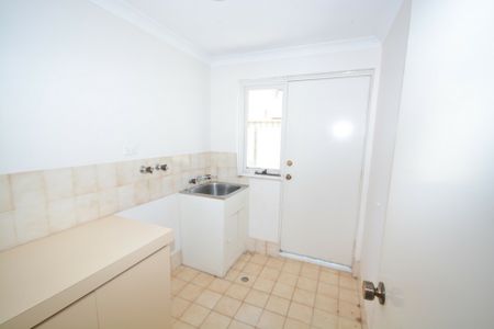 Coastal Beach Living! - Photo 5