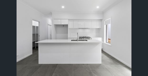 Prestige Living in White Rock - Photo 1