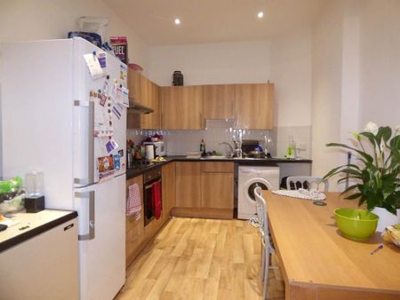 5 bedroom terraced house to rent - Photo 2