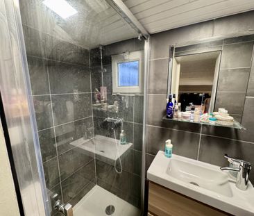 Location Appartement 2 pièces 30m² BORDEAUX 33000 - Photo 3