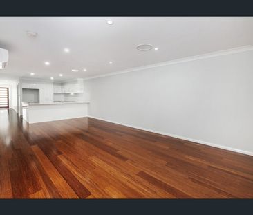 Spacious Family Home with Low-Maintenance Living - Photo 4