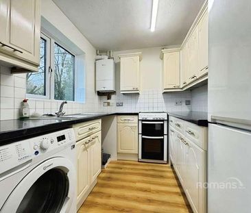 Goldfinch Way, South Wonston, Winchester, Hampshire, SO21 - Photo 5