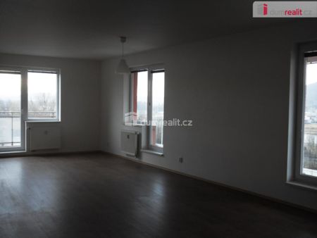 Pronájem bytu 2+kk 88 m2 - Photo 2