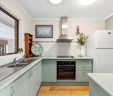 Charming beauty located close to Buderim Village - Photo 5