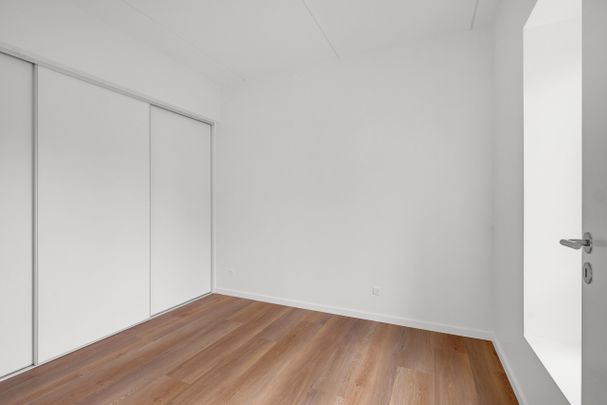 Moderne lejlighed med altan og fjordudsigt i Nørresundby - Photo 1