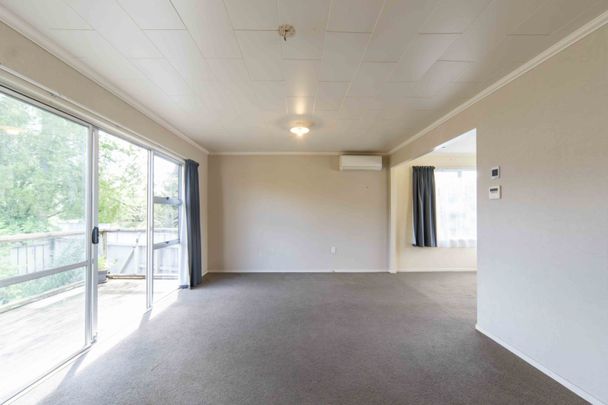 Quiet Living on Lancaster - 3 Bedroom Home - Photo 1