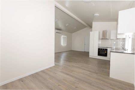 Delightful 2-bedroom Granny Flat - Photo 3