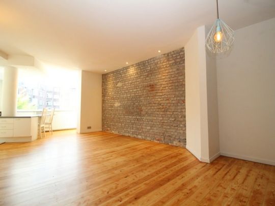 Cinquantenaire - Appartement +/- 75m² avec terrasse - Etterbeek - Foto 1