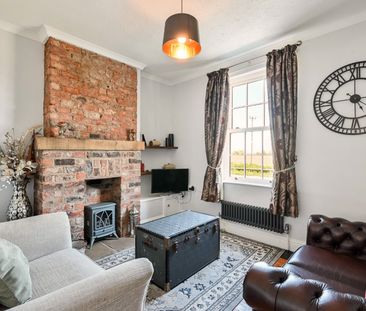 3 bedroom semi-detached house to rent - Photo 2