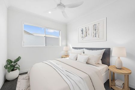 Beautiful home, easy living, lovely community, ready for you now! - Photo 3