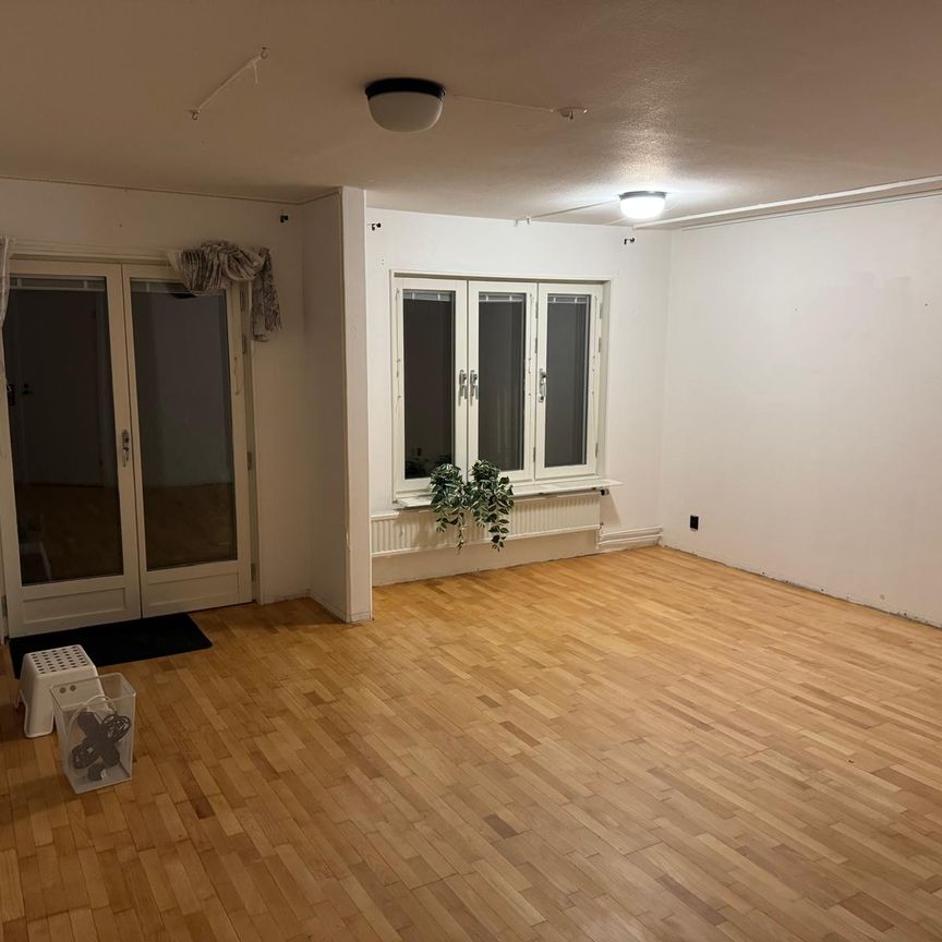 Bäverdammsgränd, Bandhagen - Foto 1