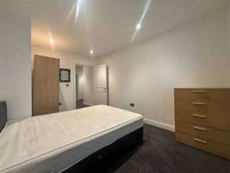 2 bedroom flat to rent - Photo 3