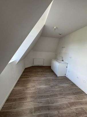 TROYES – STUDIO DE 36M² DANS UNE RESIDENCE ATYPIQUE ET SECURISEE - Photo 1