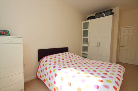 Glenhurst Road, Brentford, TW8 0FE - Photo 5