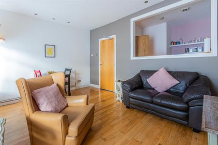 1 bedroom flat to rent - Photo 3