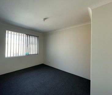 Spacious Family Living with Multiple Living Areas and an Undergroun... - Photo 6