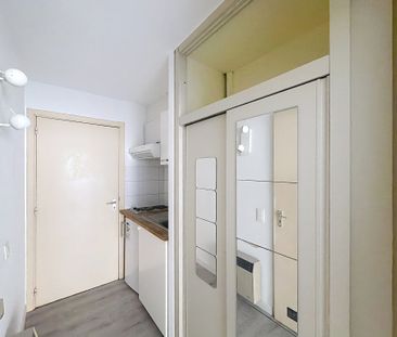 Studio in Saint-Gilles - Photo 4