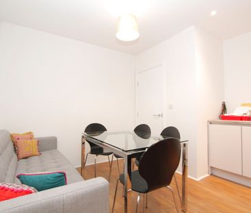 Room in a Shared Flat, Nyland Court, SE8 - Photo 1