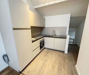 Duplex te huur in Namur voor € 925 met 1 slaapkamer - foto 2