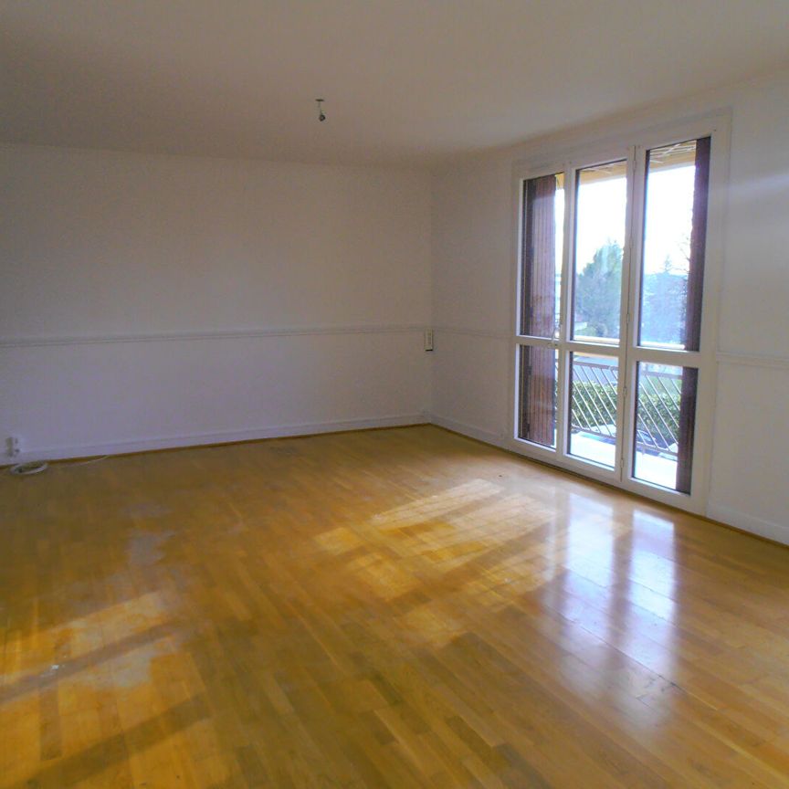 Location Appartement 5 pièces 83m² - Photo 1