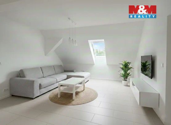 Pronájem bytu 2+kk, 73 m - Photo 1