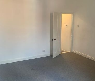 Room in a Shared House, Whittier Road, NG2 - Photo 6