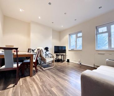 2 bedroom flat to rent - Photo 5