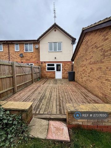 2 bedroom semi-detached house to rent - Photo 5