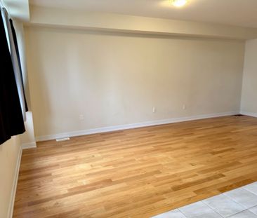 For Lease - 6 LAVENDER Road, Thorold, Ontario - Photo 2