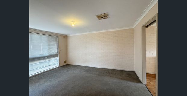 NEAT BRICK HOME! - Photo 1