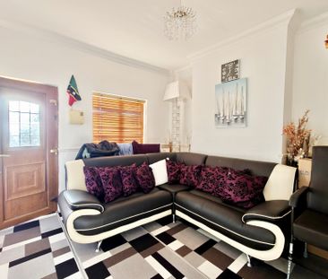2 bedroom terraced house to rent - Photo 1
