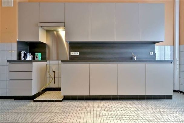 Appartement te huur - Foto 1