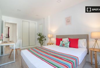 madrid, Community of Madrid 28033