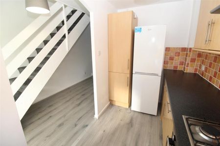 2 bedroom house to rent - Photo 2
