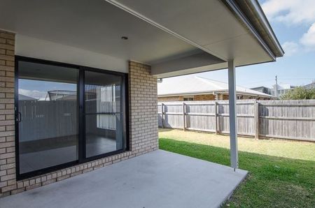 2/44 Superior Boulevard, 4740, Andergrove - Photo 5