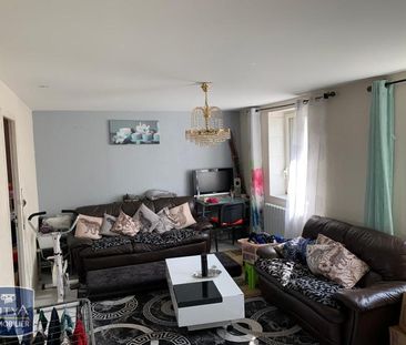 Location Appartement 3 pièces 62m² VILLEFRANCHE SUR SAONE 69400 - Photo 2