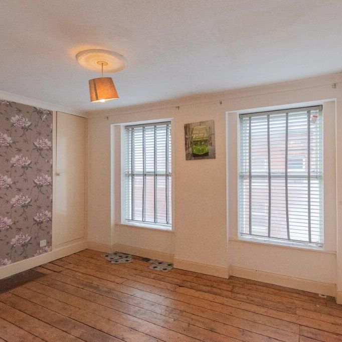 7 Clarence Street, Ballymena, BT43 5DP - Photo 1