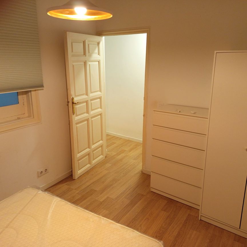 Piso de alquiler en Calle de San Bernardo, 73, Universidad - Malasaña - Photo 1