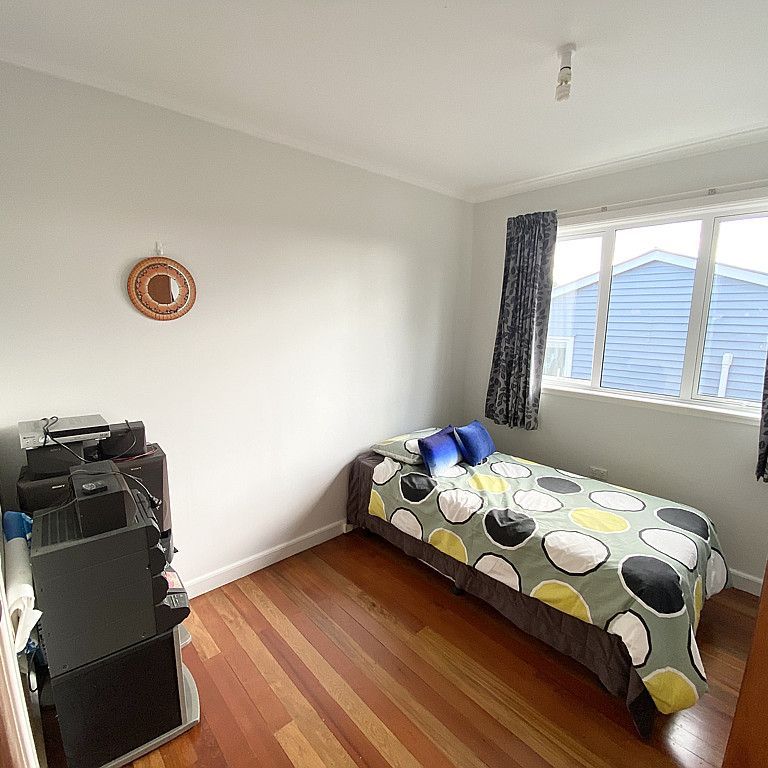 12 Norman Rd, Titirangi - Photo 1