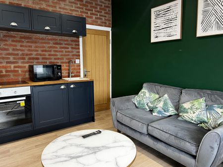 1 bedroom flat to rent - Photo 3