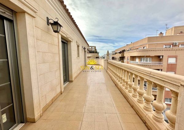 NEW 4 BEDROOM PENTHOUSE WITH SUNROOF FOR RENT IN TORREVIEJA - ALICANTE