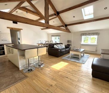 1 Bedroom Apartment To Let - Photo 2